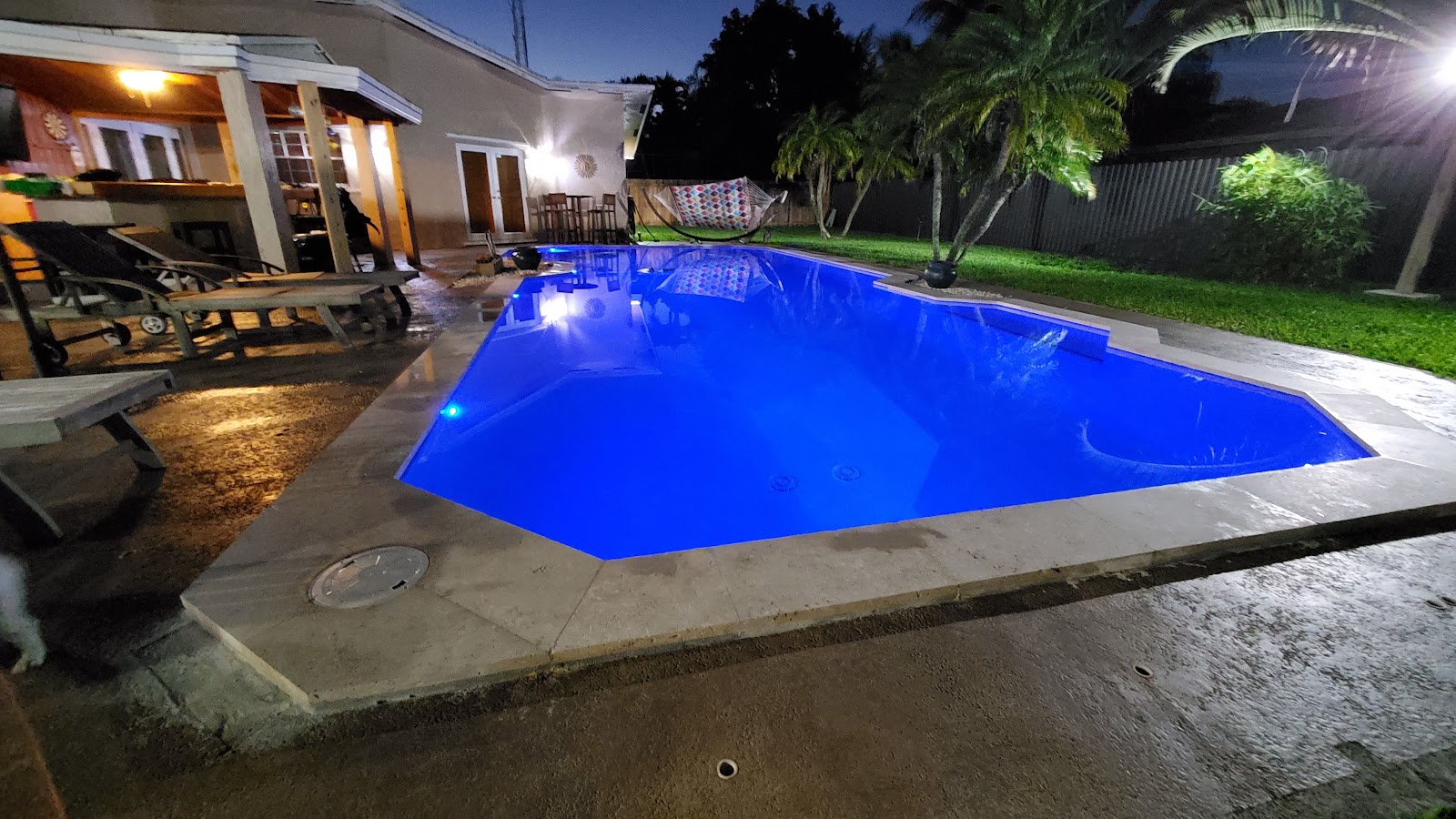 Pool Maintenance & Cleaning — Alamo Pool & Spa